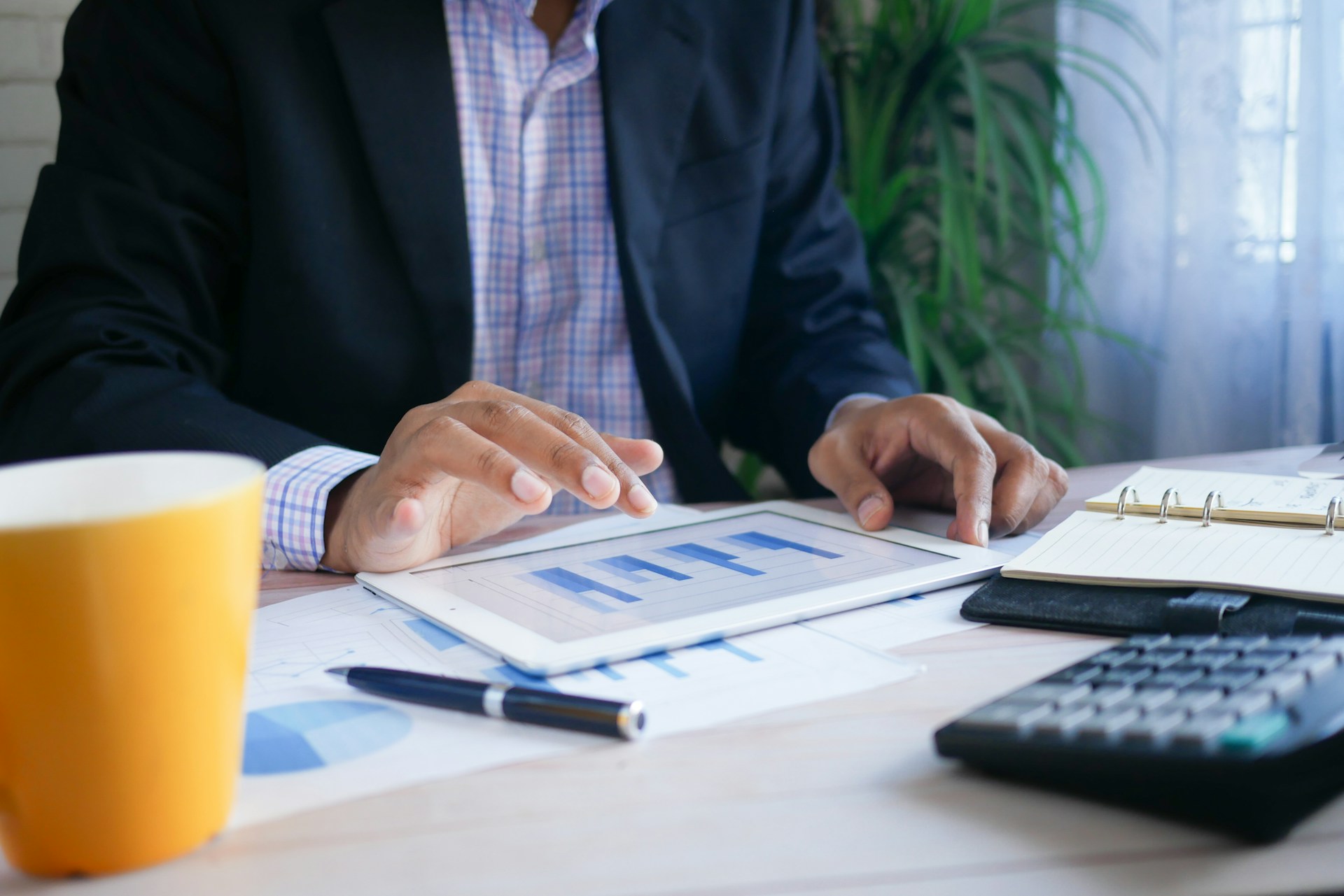 courtier pour financer